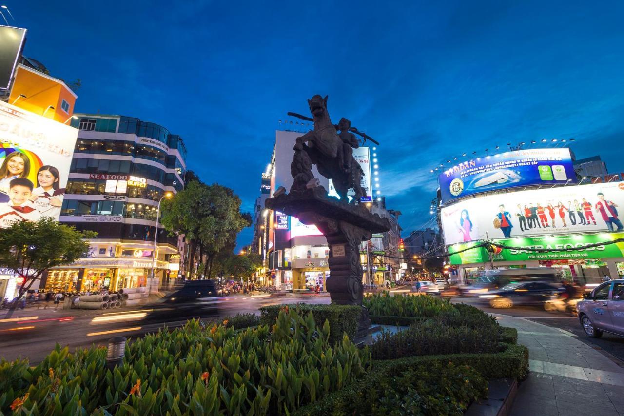 Saigon Night Hotel Ho Chi Minh City Bagian luar foto
