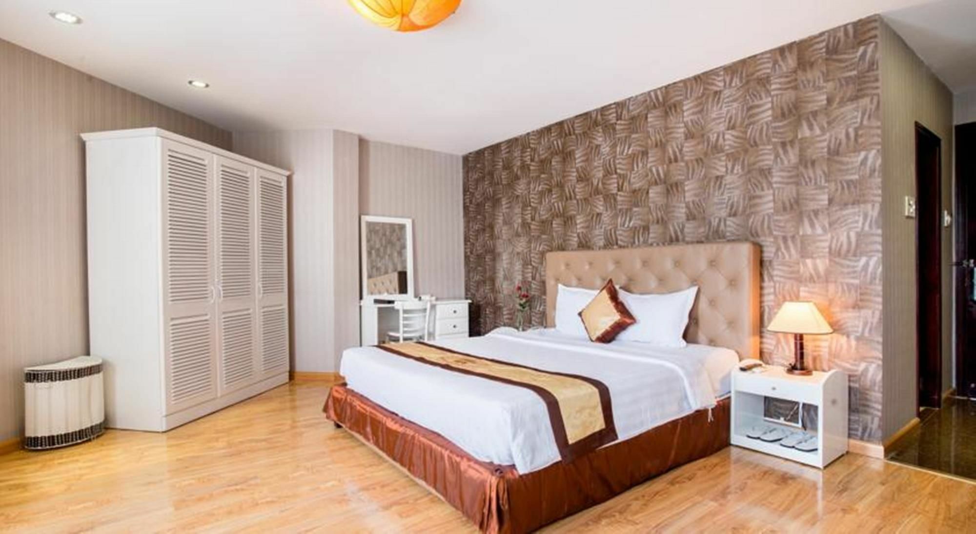 Saigon Night Hotel Ho Chi Minh City Bagian luar foto